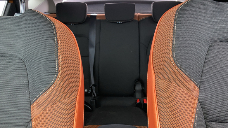 Renault Captur 1.3 TCE 130 Iconic 5dr Petrol Hatchback